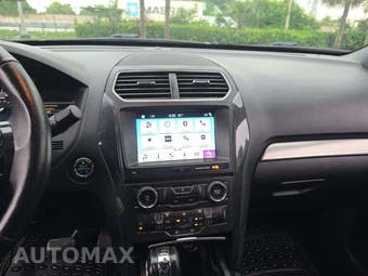2018 Ford Explorer XLT - miniatura 10