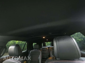 2018 Ford Explorer XLT - miniatura 11