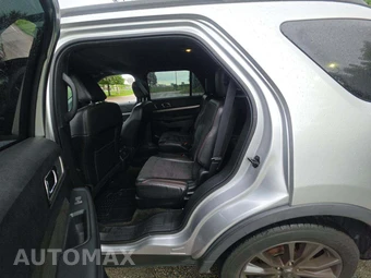 2018 Ford Explorer XLT - miniatura 13