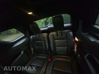 2018 Ford Explorer XLT - miniatura 14