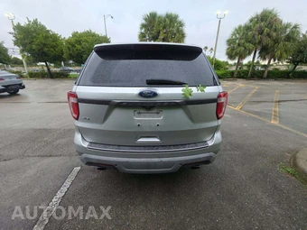 2018 Ford Explorer XLT - miniatura 15