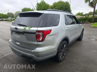 2018 Ford Explorer XLT - miniatura 3