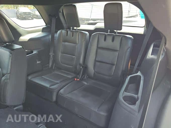 2018 Ford Explorer XLT – miniatura 11