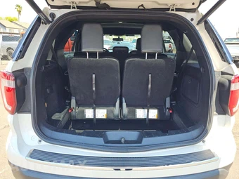 2018 Ford Explorer XLT – miniatura 12
