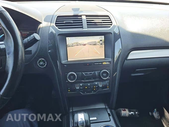 2018 Ford Explorer XLT – miniatura 7