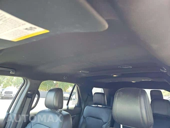 2018 Ford Explorer XLT – miniatura 8