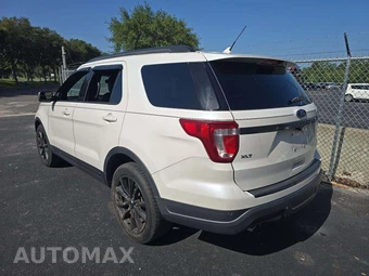 2018 Ford Explorer XLT – miniatura 2