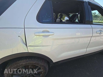 2018 Ford Explorer XLT – miniatura 24