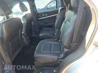 2018 Ford Explorer XLT - miniatura 13