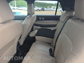 2018 Ford Explorer XLT - miniatura 13