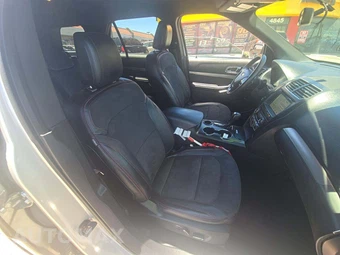 2018 Ford Explorer XLT – miniatura 16