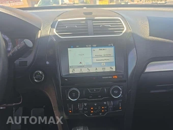 2018 Ford Explorer XLT – miniatura 7