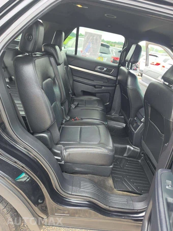 2018 Ford Explorer XLT – miniatura 14