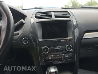 2018 Ford Explorer XLT - miniatura 7