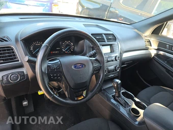 2018 Ford Explorer XLT - miniatura 11