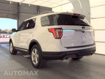 2018 Ford Explorer XLT - miniatura 6