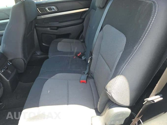 2018 Ford Explorer XLT - miniatura 10