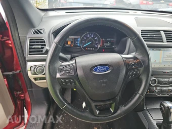 2018 Ford Explorer XLT - miniatura 10