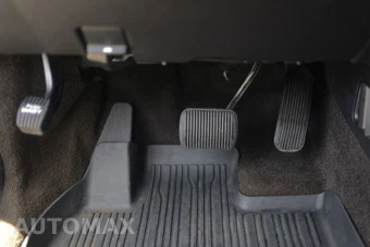 2018 Ford Explorer XLT - miniatura 17
