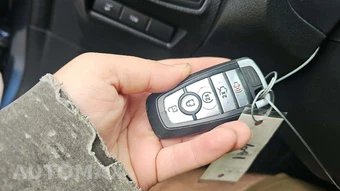 2018 Ford Explorer XLT - miniatura 21