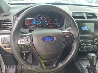 2018 Ford Explorer XLT - miniatura 10