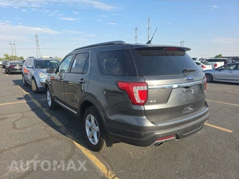 2018 Ford Explorer XLT – miniatura 6