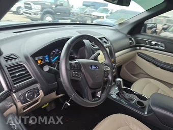 2018 Ford Explorer XLT - miniatura 10