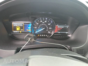 2018 Ford Explorer XLT - miniatura 12