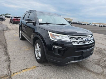 2018 Ford Explorer XLT - miniatura 3