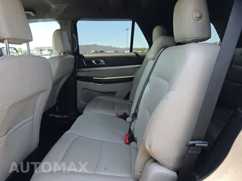 2018 Ford Explorer XLT - miniatura 13