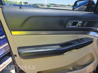 2018 Ford Explorer XLT - miniatura 9