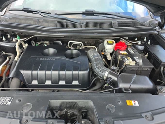 2018 Ford Explorer XLT - miniatura 15