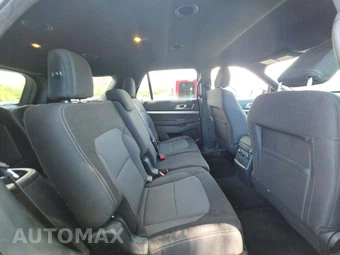 2018 Ford Explorer XLT - miniatura 17