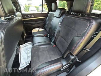 2018 Ford Explorer XLT - miniatura 13
