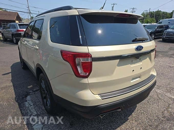 2018 Ford Explorer XLT - miniatura 2