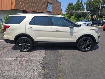 2018 Ford Explorer XLT - miniatura 4