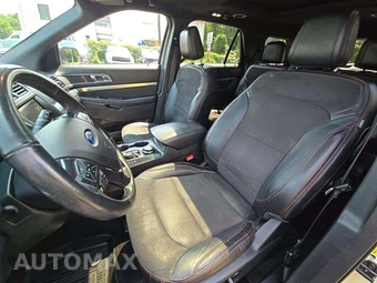 2018 Ford Explorer XLT - miniatura 6