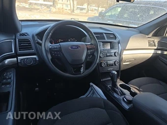 2018 Ford Explorer XLT – miniatura 14