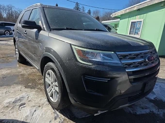 2018 Ford Explorer XLT – miniatura 3