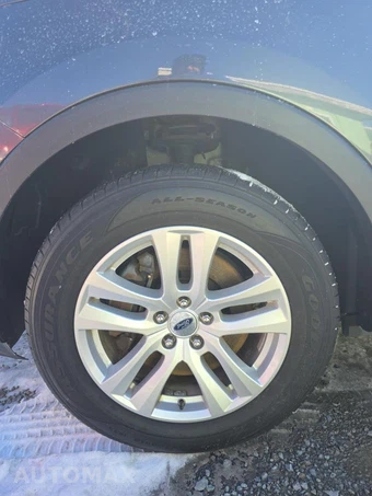 2018 Ford Explorer XLT – miniatura 8