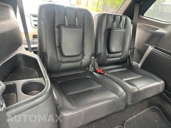 2018 Ford Explorer XLT - miniatura 12
