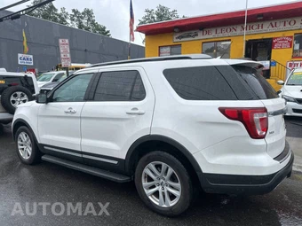2018 Ford Explorer XLT - miniatura 5