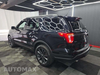 2018 Ford Explorer XLT - miniatura 2