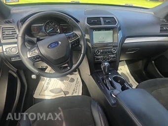 2018 Ford Explorer XLT - miniatura 14