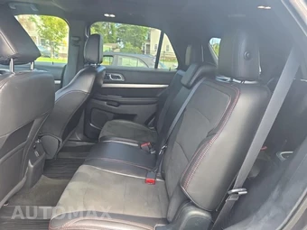2018 Ford Explorer XLT - miniatura 16