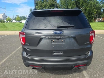 2018 Ford Explorer XLT - miniatura 5