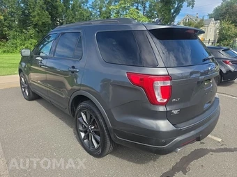 2018 Ford Explorer XLT - miniatura 6