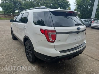 2018 Ford Explorer XLT - miniatura 6