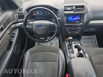 2018 Ford Explorer XLT - miniatura 8