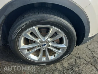 2018 Ford Explorer XLT - miniatura 9